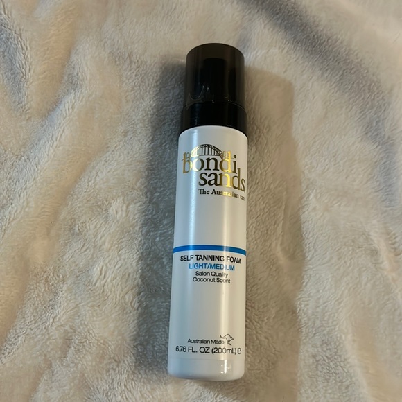 Bondi Sands Other - Bondi sands light/medium self tanning foam